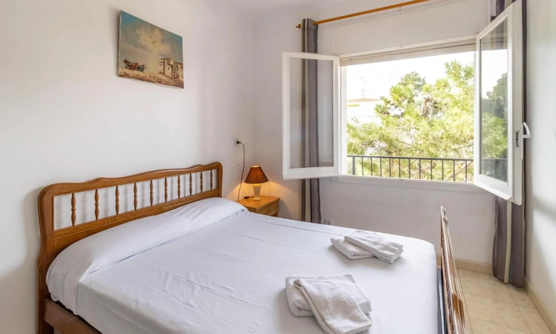 Apartment Carboneres 46 Apartamento Con Terraza Y Vistas Llanca Spain